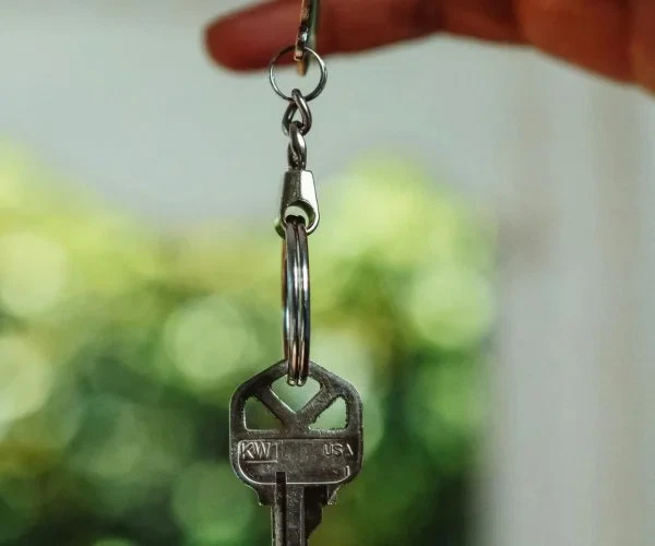 pexels-kindelmedia-7578992